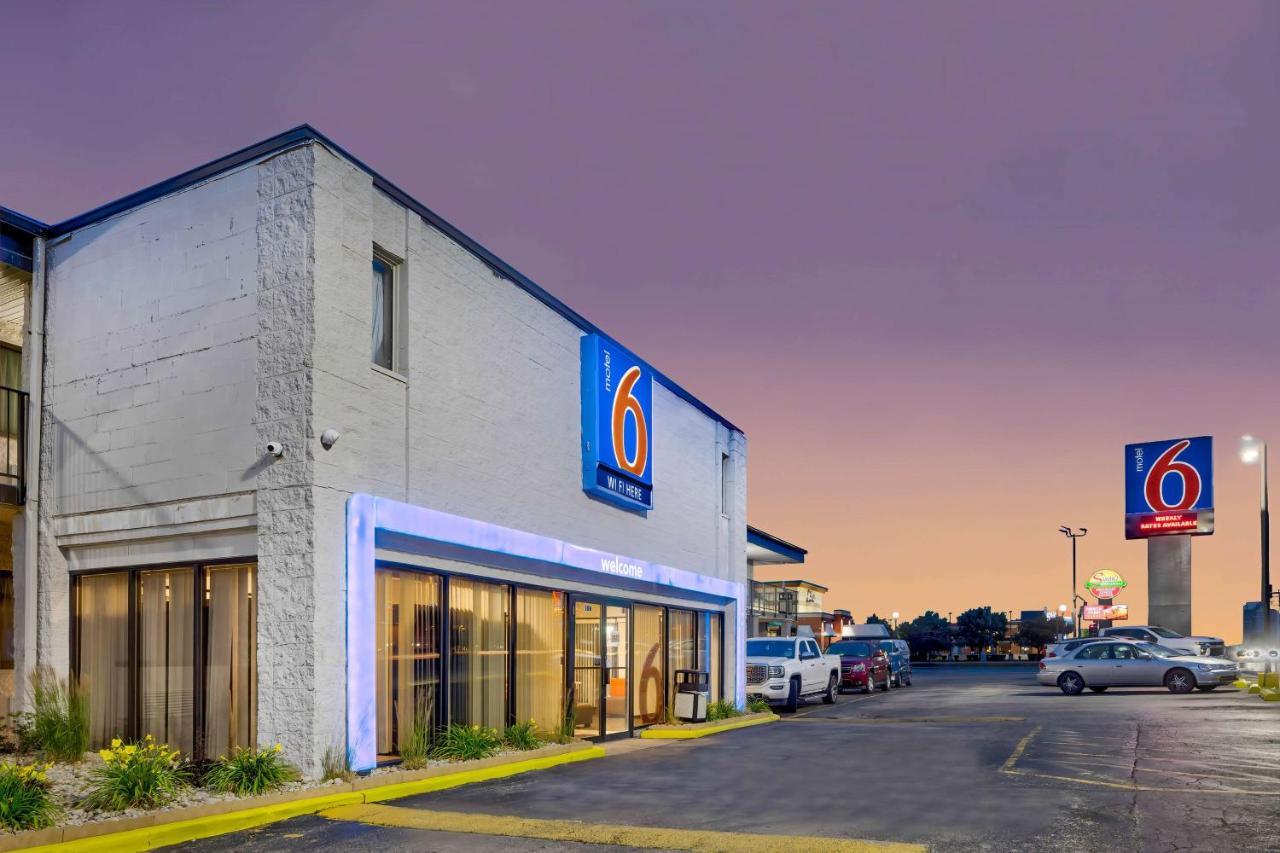 Motel 6-Villa Park, Il - Chicago West Luaran gambar