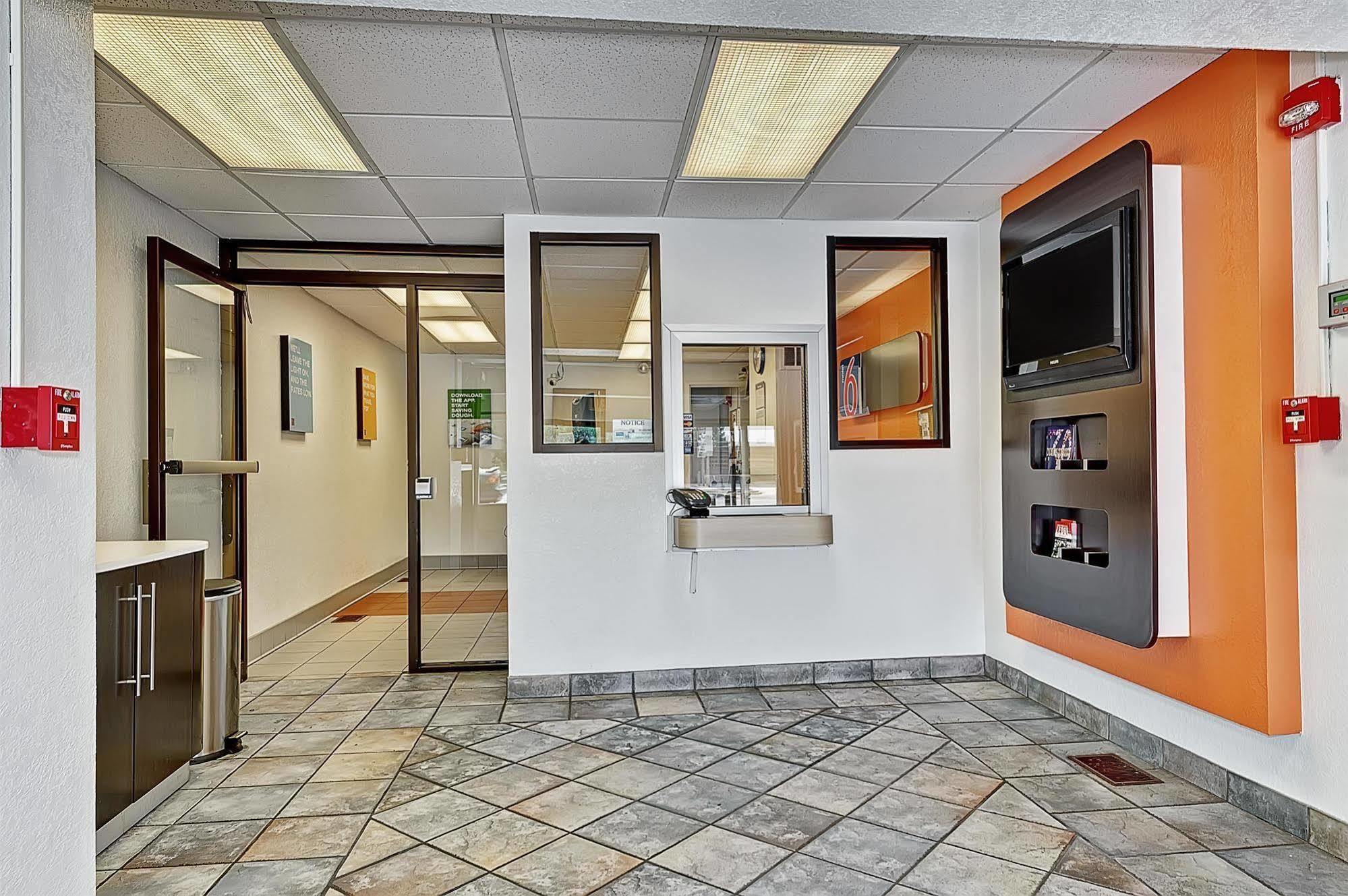 Motel 6-Villa Park, Il - Chicago West Luaran gambar