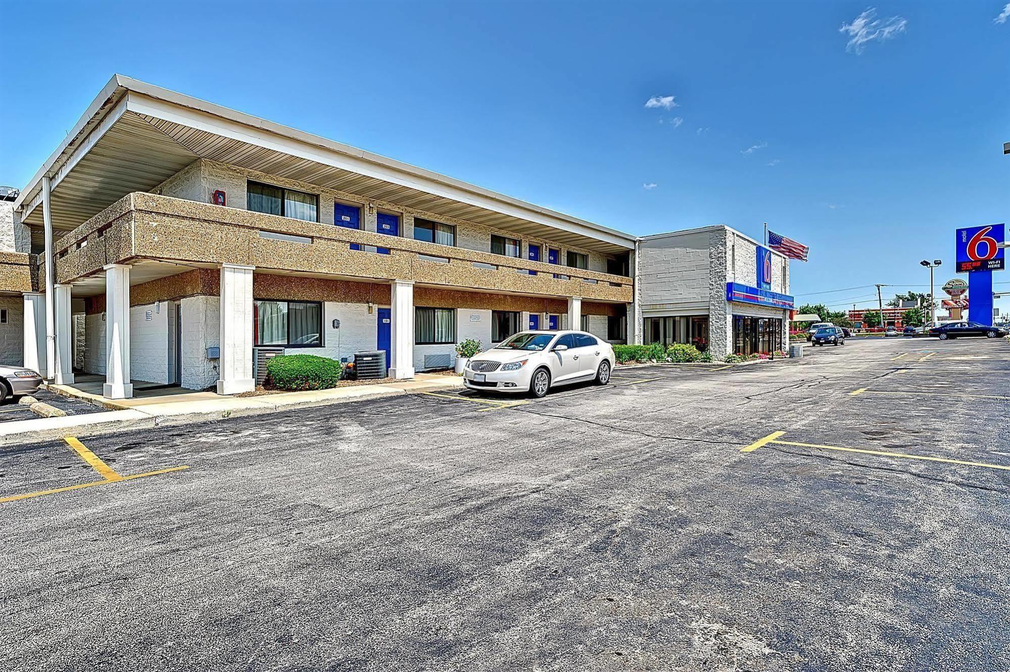 Motel 6-Villa Park, Il - Chicago West Luaran gambar